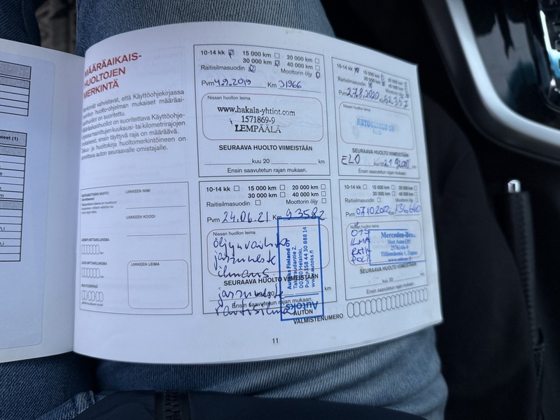 Nissan Navara vaihtoauto