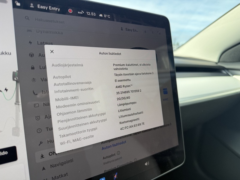 Tesla Model 3 vaihtoauto