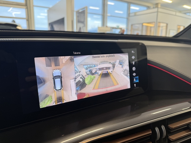 Mercedes-Benz EQC vaihtoauto