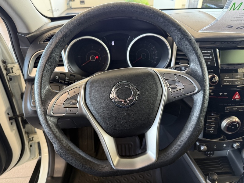 SsangYong Tivoli vaihtoauto