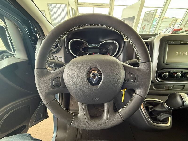 Renault Trafic vaihtoauto
