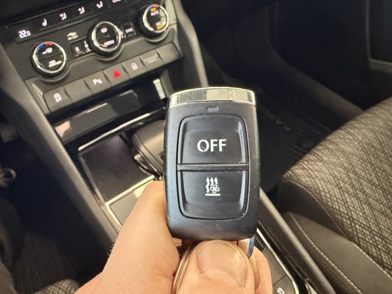 Skoda Karoq vaihtoauto