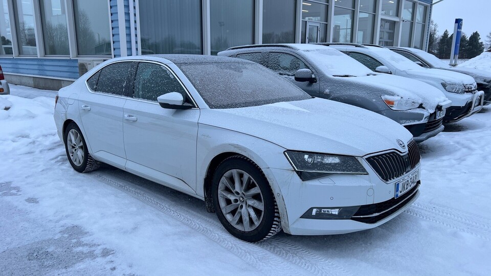 Skoda Superb vaihtoauto