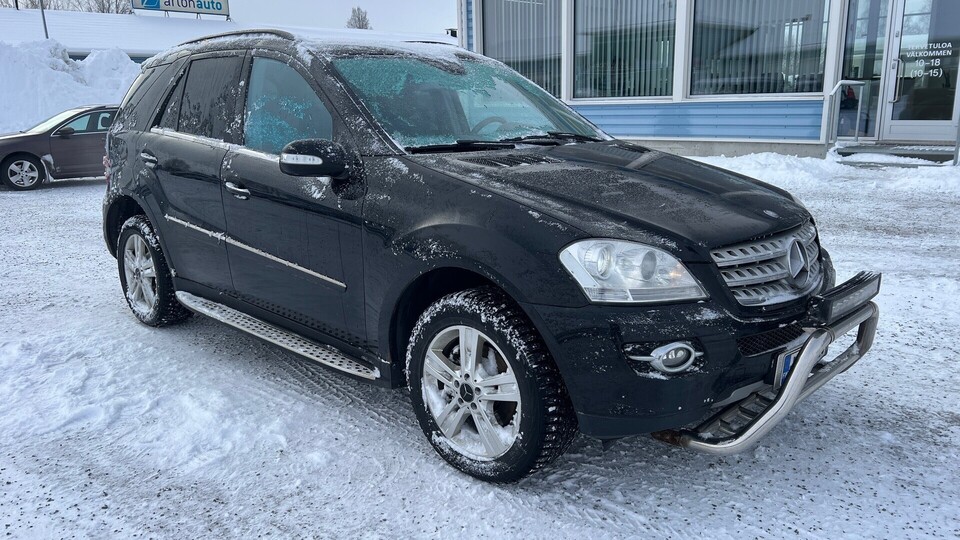 Mercedes-Benz ML vaihtoauto