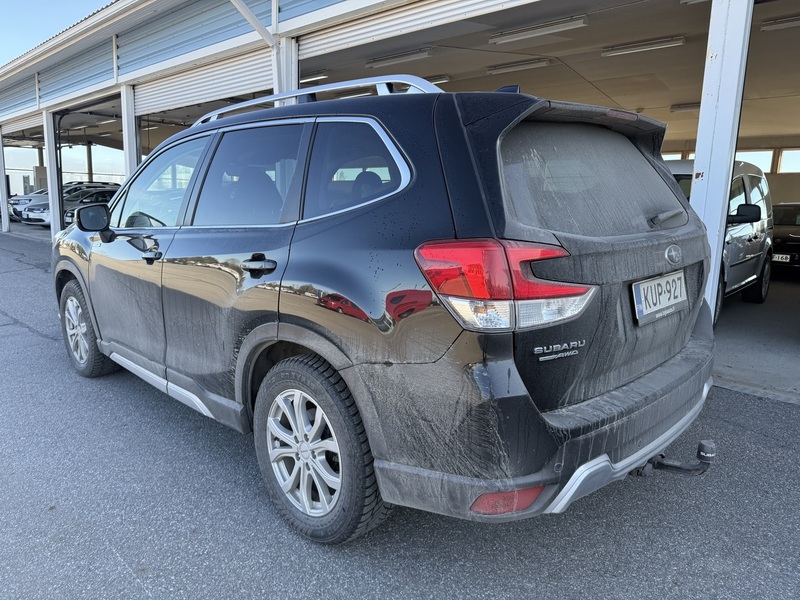 Subaru Forester vaihtoauto