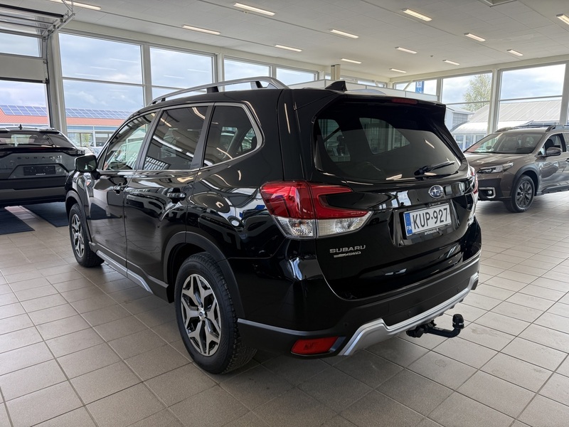 Subaru Forester vaihtoauto