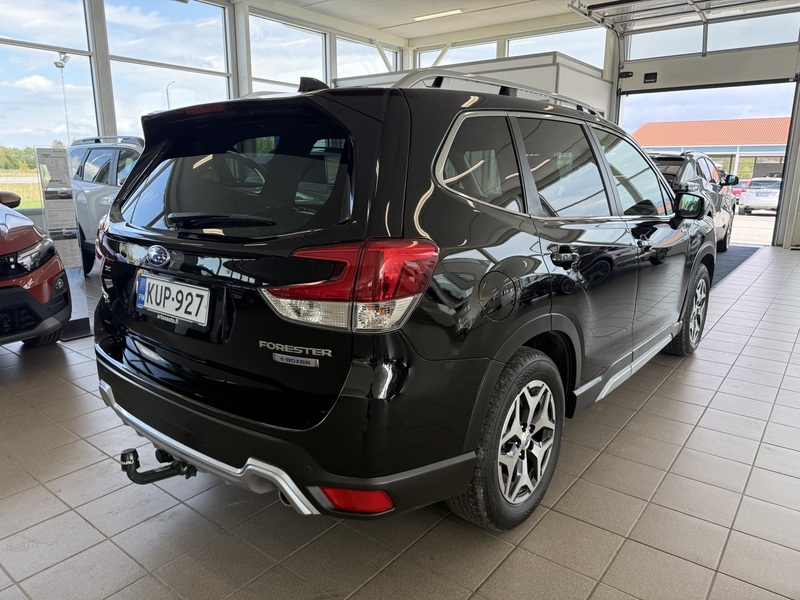 Subaru Forester vaihtoauto