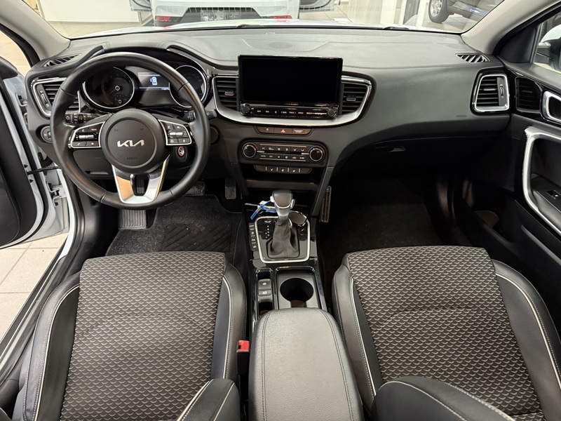 Kia XCeed vaihtoauto