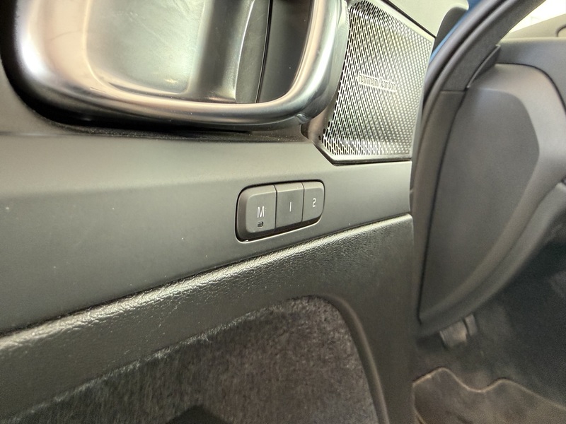 Volvo EX40 vaihtoauto