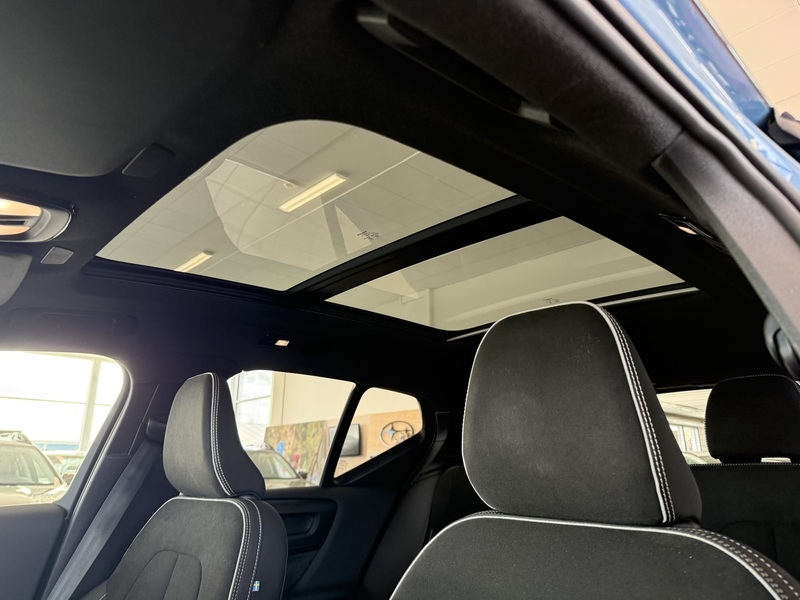 Volvo EX40 vaihtoauto