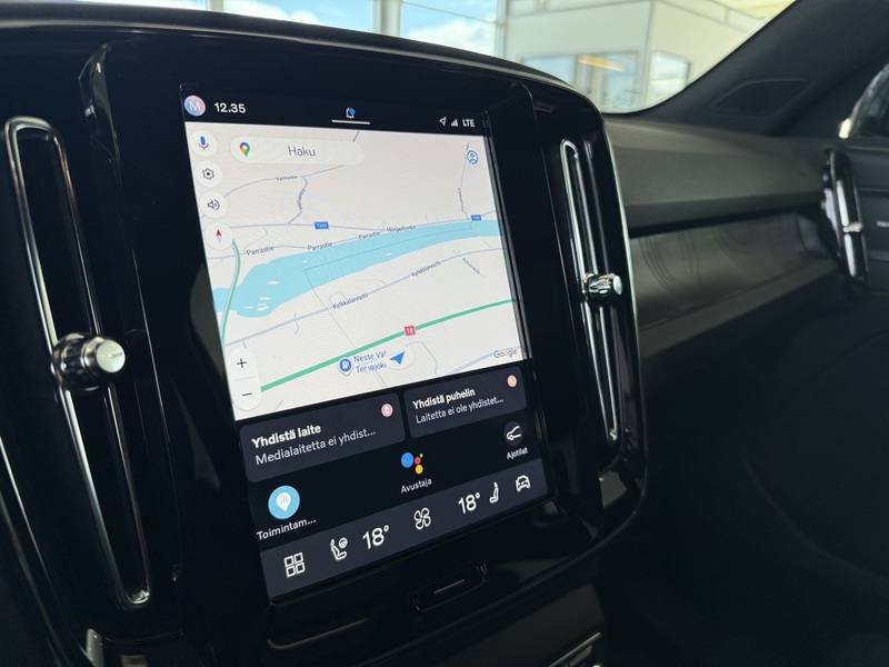 Volvo EX40 vaihtoauto