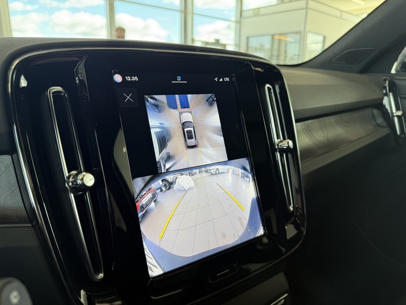 Volvo EX40 vaihtoauto