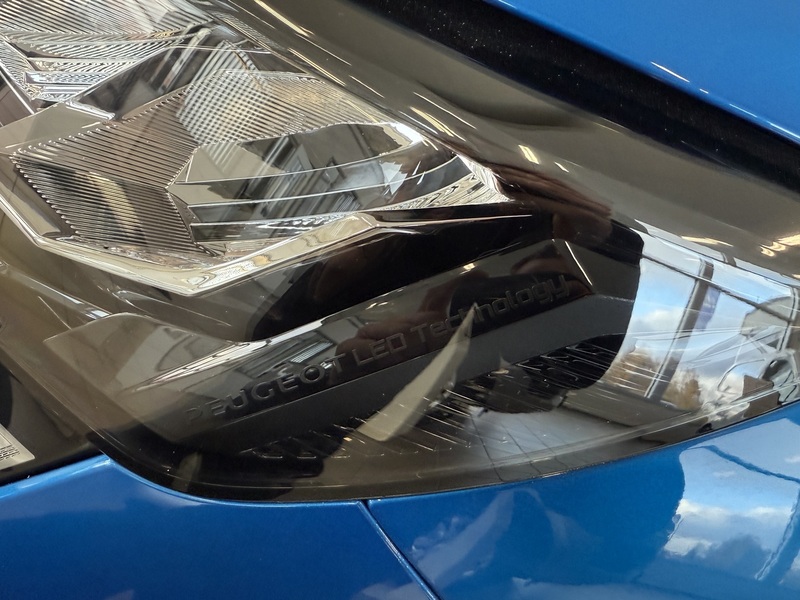 Peugeot e-208 vaihtoauto