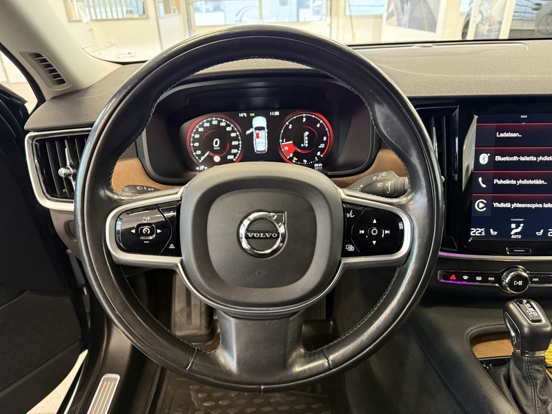 Volvo V90 vaihtoauto