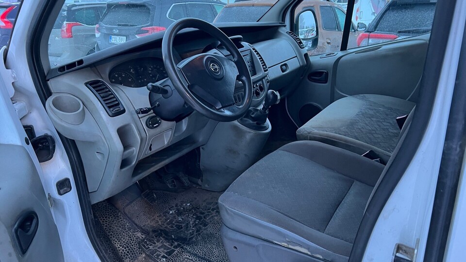 Opel Vivaro vaihtoauto