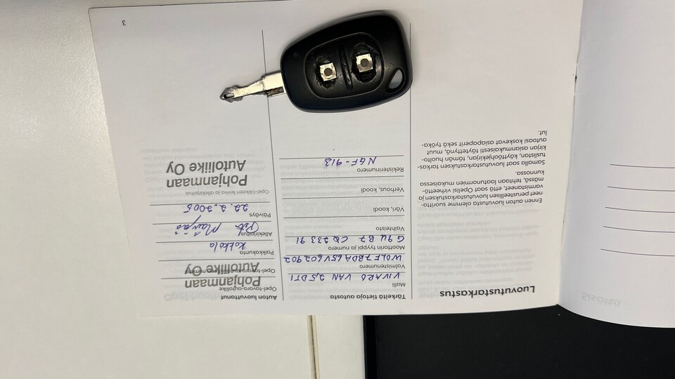 Opel Vivaro vaihtoauto