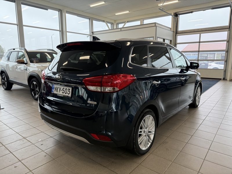 Kia Carens vaihtoauto