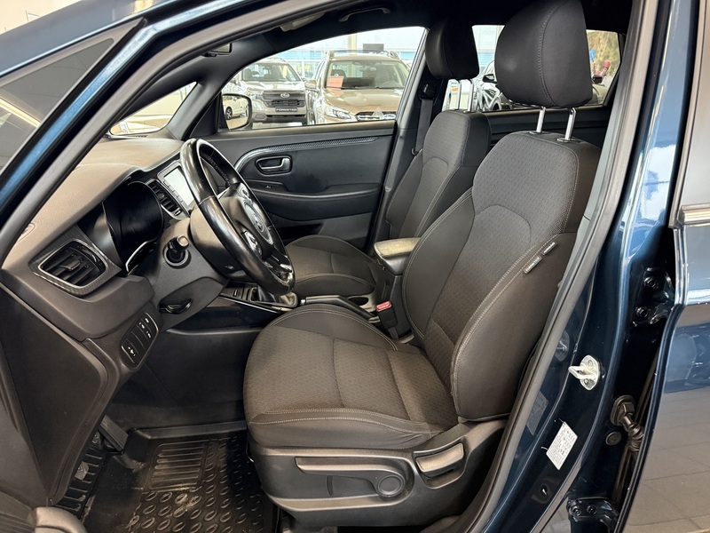 Kia Carens vaihtoauto