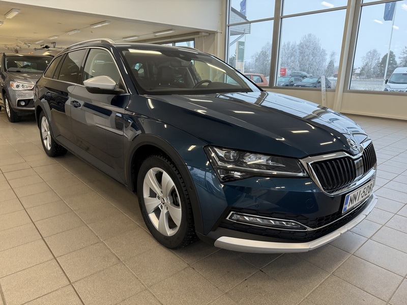 Skoda Superb vaihtoauto