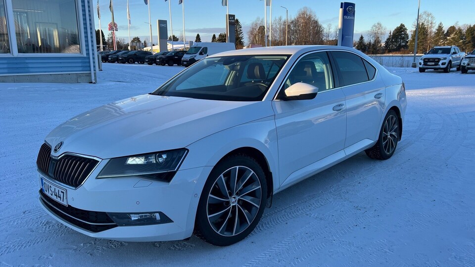 Skoda Superb vaihtoauto