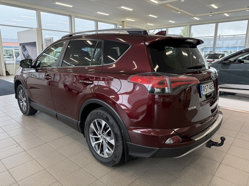 Toyota RAV4 vaihtoauto