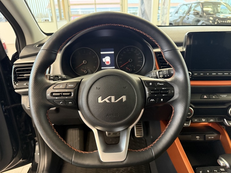 Kia Stonic vaihtoauto
