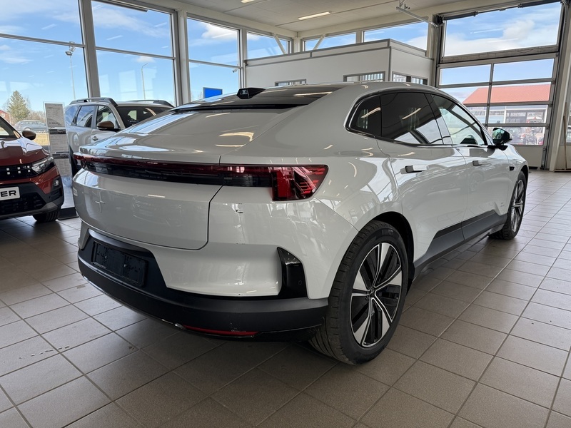 Polestar 4 vaihtoauto