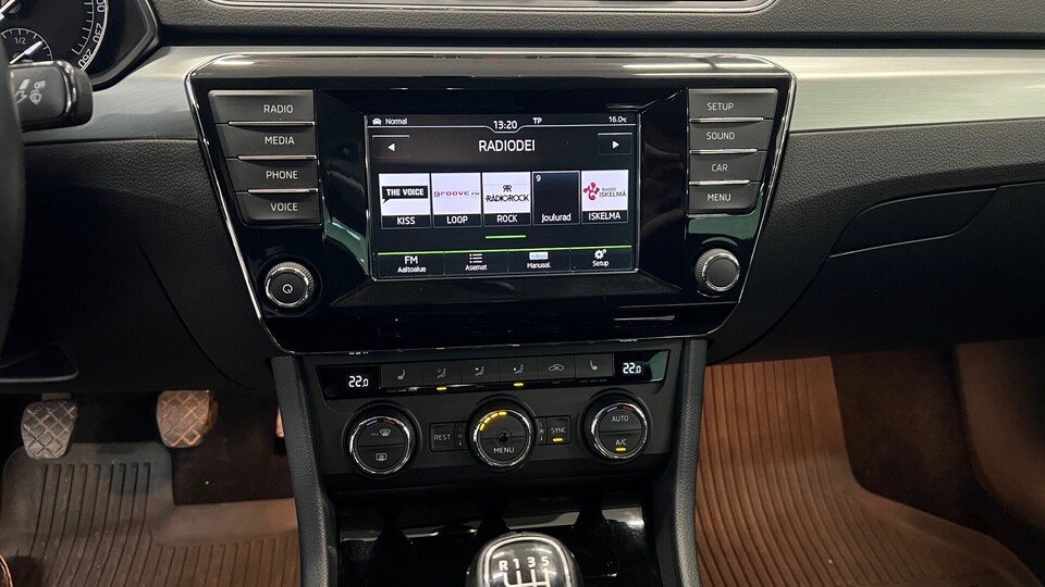 Skoda Superb vaihtoauto