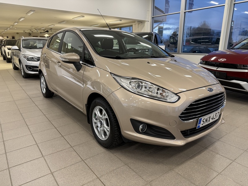 Ford Fiesta vaihtoauto