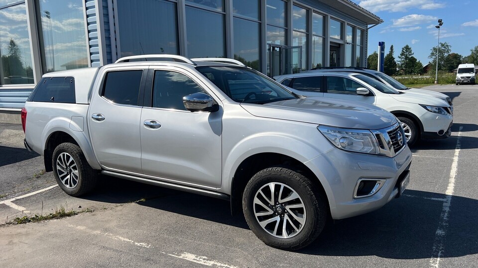 Nissan Navara vaihtoauto