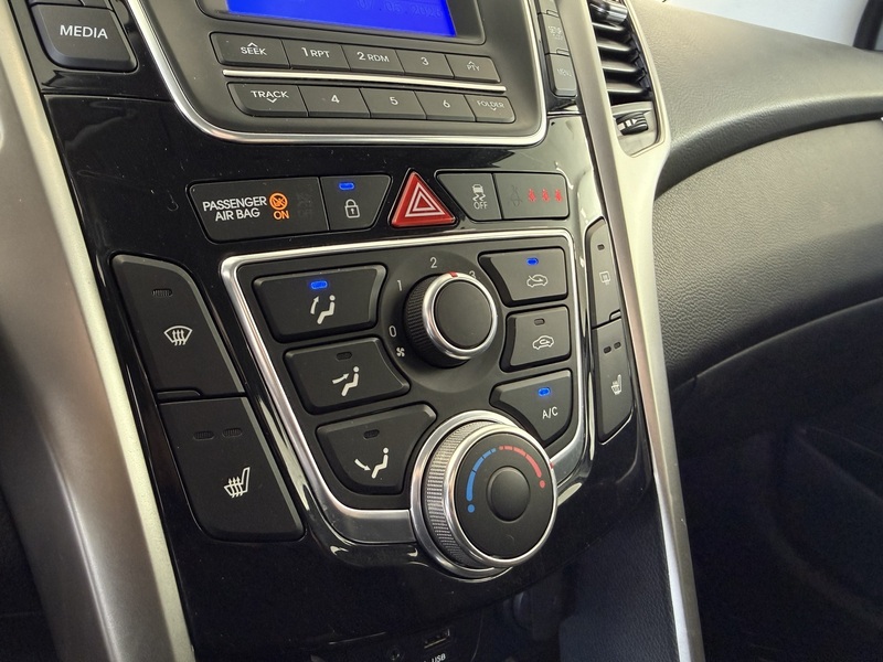 Hyundai i30 5d vaihtoauto