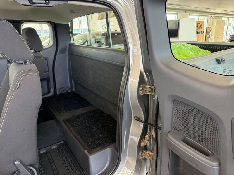 Ford Ranger vaihtoauto