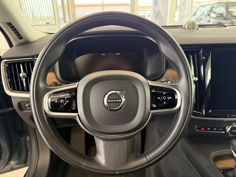 Volvo S90 vaihtoauto