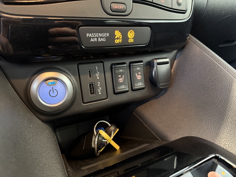 Nissan Leaf vaihtoauto