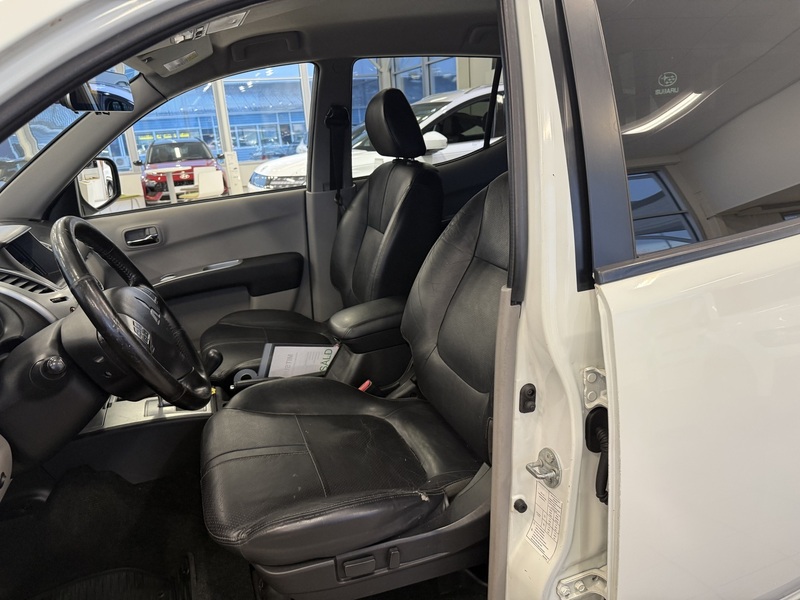 Mitsubishi L200 vaihtoauto