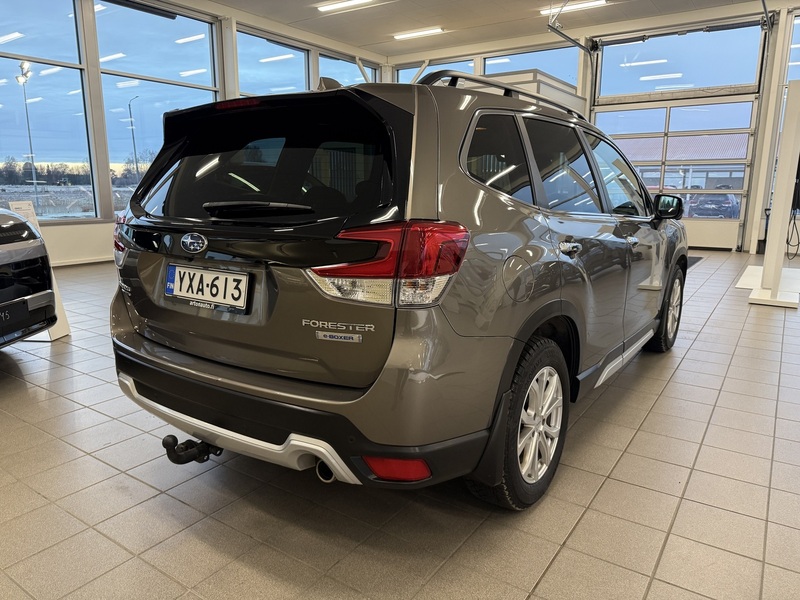 Subaru Forester vaihtoauto