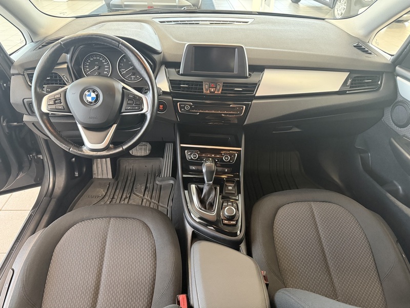 BMW 218 vaihtoauto