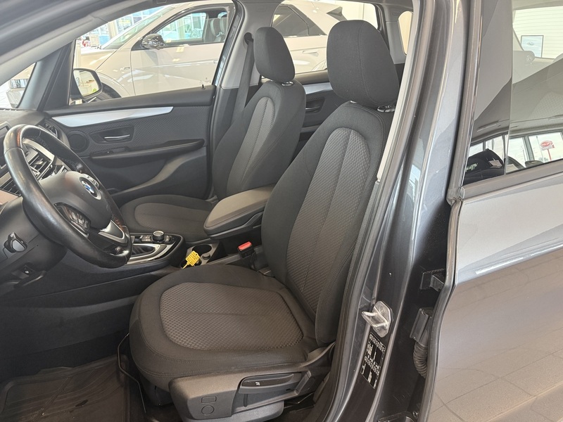 BMW 218 vaihtoauto