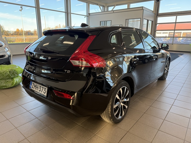 Volvo V40 vaihtoauto