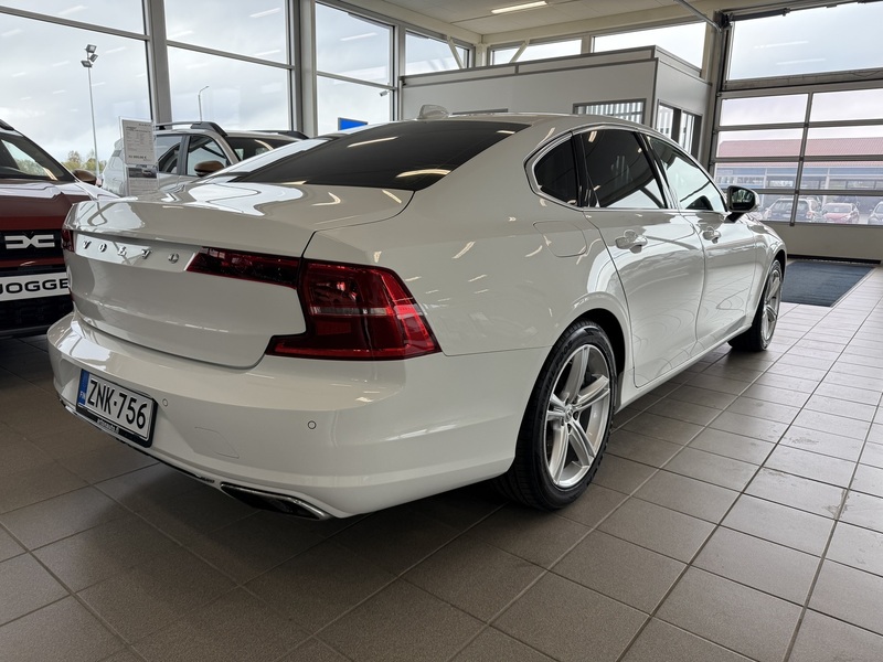 Volvo S90 vaihtoauto