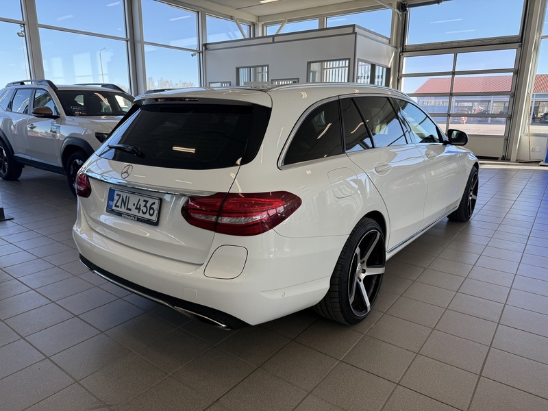 Mercedes-Benz C vaihtoauto