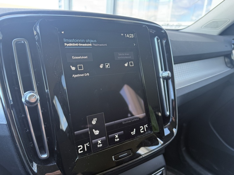 Volvo XC40 vaihtoauto