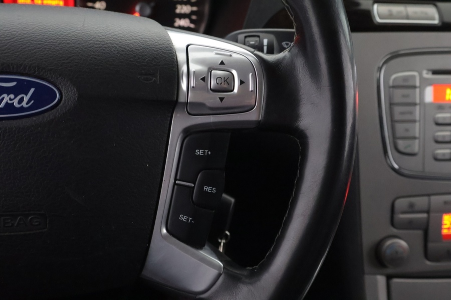 Ford Galaxy vaihtoauto