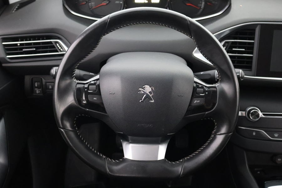 Peugeot 308 vaihtoauto