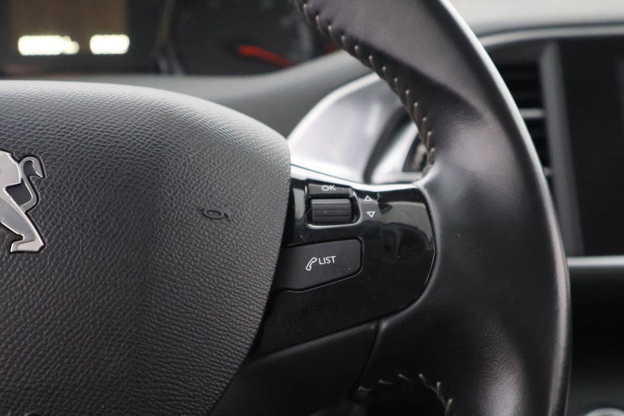 Peugeot 308 vaihtoauto