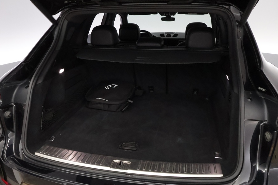 Porsche Cayenne vaihtoauto