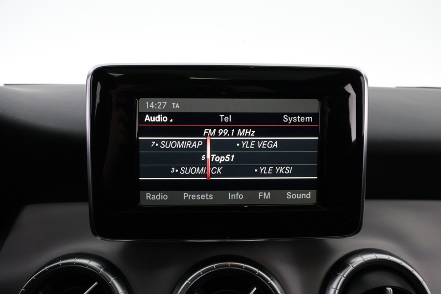 Mercedes-Benz CLA-sarja vaihtoauto