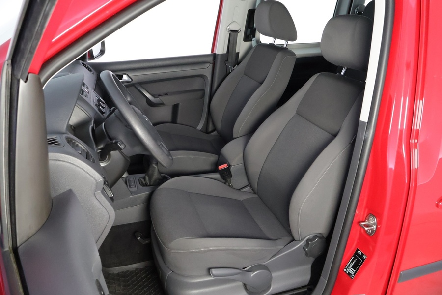 Volkswagen Caddy Maxi vaihtoauto