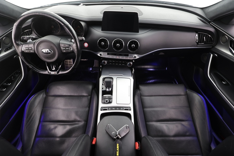 Kia Stinger vaihtoauto