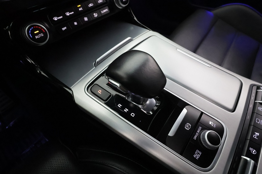 Kia Stinger vaihtoauto